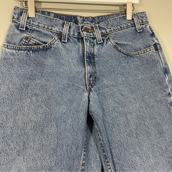 Vintage Levi’s 550 High Waist Waist fit Jeans - Picture 2 of 9